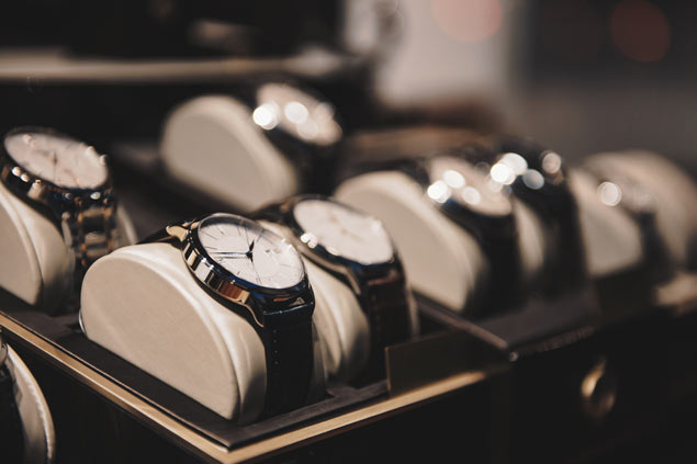 montres de luxe alkalommal suisse anti aging