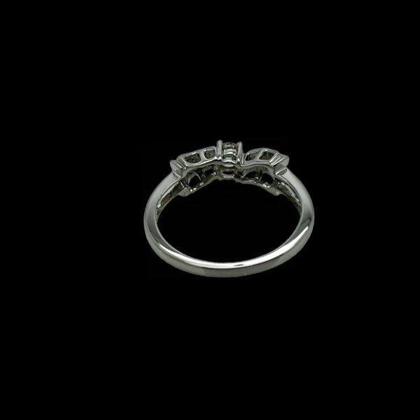 BAGUE SOLITAIRES DIAMANT 0,25CT. TOP WESSELTON OR GRIS 18K/750 – Image 5