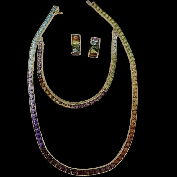 PARURE H. STERN COLLECTION "RAINBOW" OR JAUNE 18K ET PIERRES PRECIEUSES MULTICOLORES