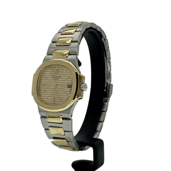 PATEK PHILIPPE NAUTILUS LADY 27MM Réf. 4700/1JA – Image 2