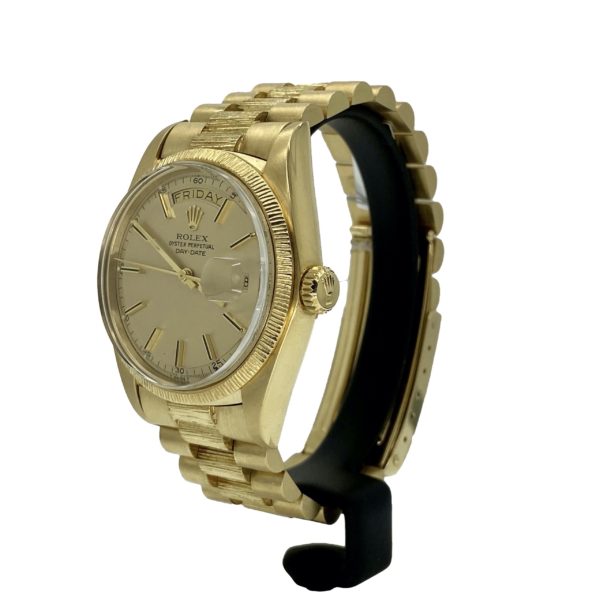 ROLEX DAY-DATE Bark Finish 36 Réf. 1807 – Image 2