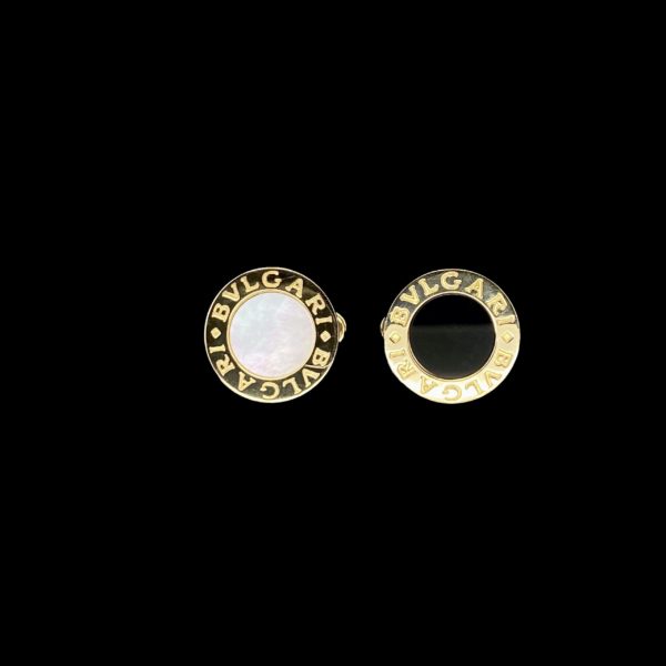 ACCESSOIRES BOUTONS DE MANCHETTE BVLGARI BVLGARI EN OR JAUNE 18K SERTIS D'ONYX NACRE METAL – Image 5
