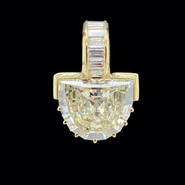 COLLIER-PENDENTIF  DEMI-LUNE OR JAUNE 18K ET DIAMANT 2 CTS L-SI1 – Image 4