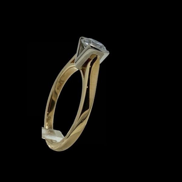 BAGUE SOLITAIRES DIAMANT 0,89CT. TOP WESSELTON-VS OR JAUNE & GRIS 18K/750 – Image 2