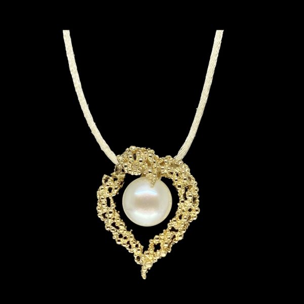 COLLIER-PENDENTIF GILBERT ALBERT COEUR COLLECTION CHAMPAGNE OR JAUNE 18K ET PERLE – Image 3