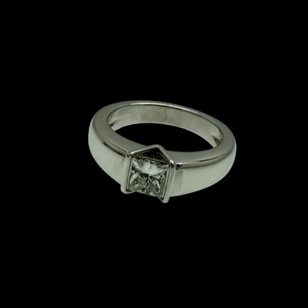 BAGUE SOLITAIRES DIAMANT TAILLE PRINCESSE 1,01CT. OR GRIS 18K/750 – Image 4