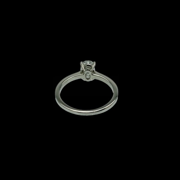 BAGUE SOLITAIRES DIAMANT OVALE ET OR 18K/750 GRIS TAILLE 53 – Image 4
