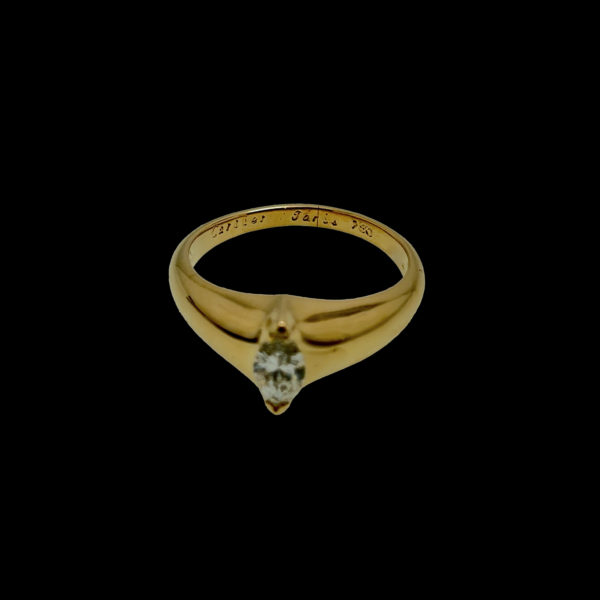 BAGUE CARTIER 1995 SOLITAIRES GIPSY OR JAUNE 18K SERTIE D'UN DIAMANTS MARQUISE TAILLE 53 – Image 6