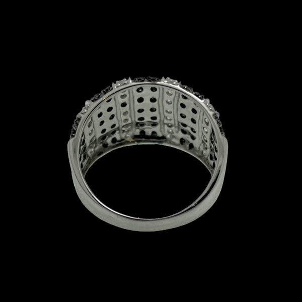 BAGUE VAGUE OR GRIS 18K DIAMANTS BLANC ET NOIR TAILLE BRILLANT MODERNE TAILLE 53/54 – Image 5