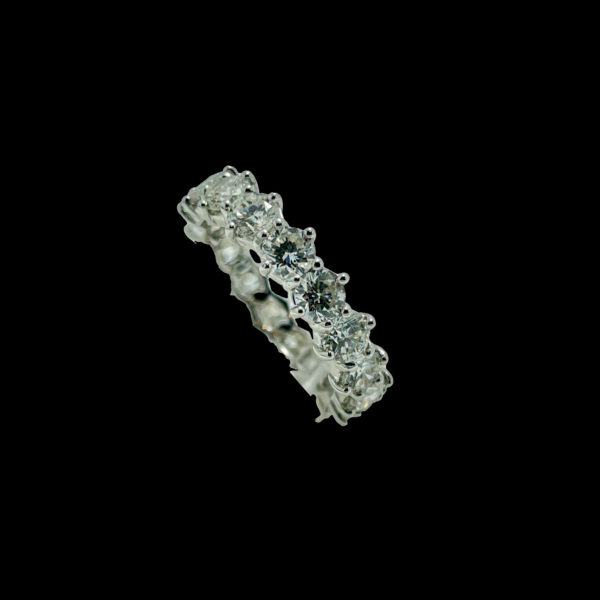 BAGUE TOUR COMPLET SERTIE DE 17 DIAMANTS 4 CARATS OR GRIS 18K TAILLE 54 – Image 2
