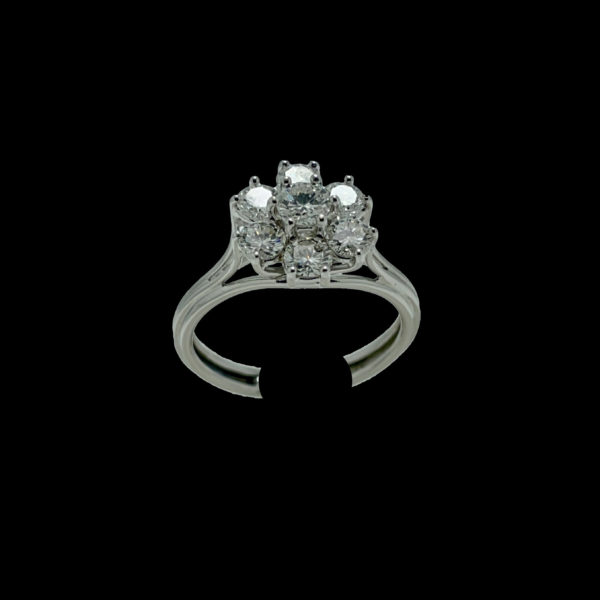 BAGUE OR GRIS 18K FLEUR SERTIE DE 7 DIAMANTS TAILLE 53/54 – Image 3