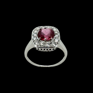BAGUE EN OR GRIS 750 SERTIE D'UNE TOURMALINE ET DIAMANTS