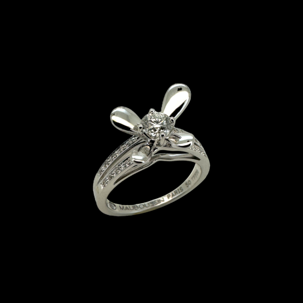 BAGUE MAUBOUSSIN MOI AIMER TOI OR GRIS 750 ET DIAMANTS – Image 2