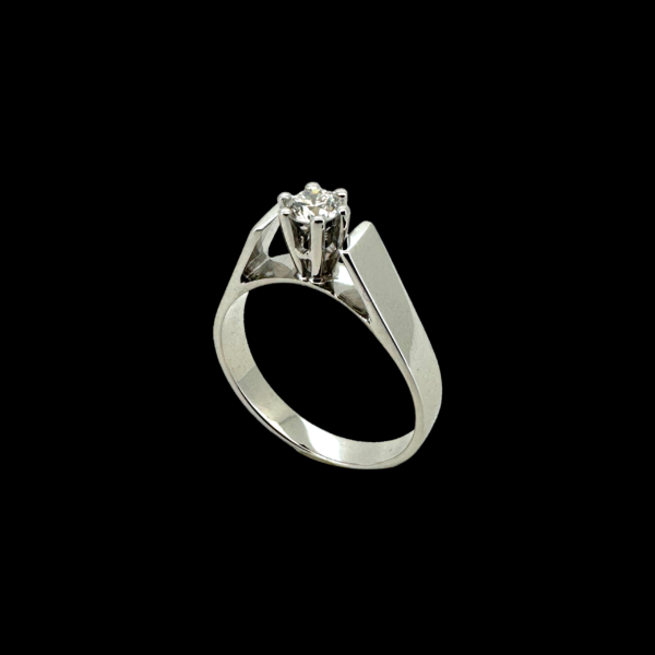 BAGUE SOLITAIRE OR GRIS 750 ET DIAMANT 0,30CT. – Image 3