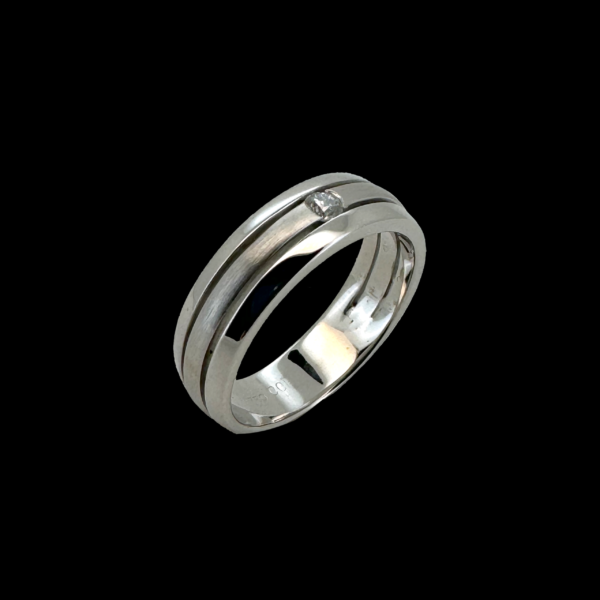 BAGUE EN OR GRIS 750 SERTIE D'UN DIAMANT DE 0,10CT – Image 3