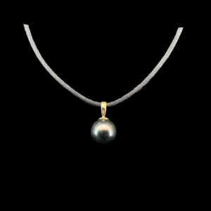 COLLIER-PENDENTIF EN OR JAUNE 750 AVEC PERLE DE CULTURE NOIR