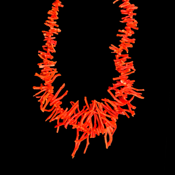 PARURE COLLIER & BOUCLES D'OREILLES EN FRANGES CORAIL ROUGE VÉRITABLE – Image 2