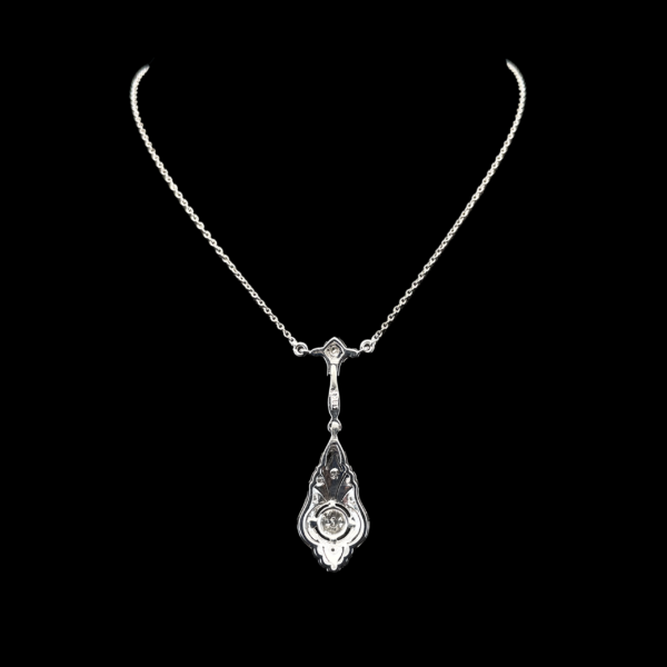 COLLIER-PENDENTIF VINTAGE EN OR BLANC 750 ET DIAMANTS – Image 2