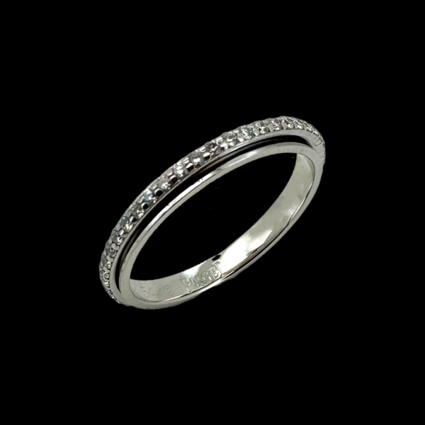 BAGUE PIAGET POSSESSION EN OR GRIS 750 SERTIE DE 47 DIAMANTS – Image 2