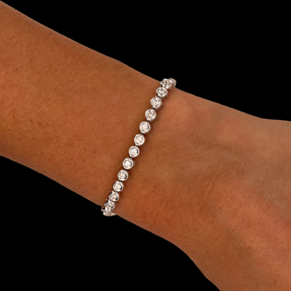 BRACELET TENNIS 42 DIAMANTS TAILLE MODERNE OR GRIS 750 – Image 4