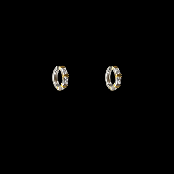 BOUCLES D'OREILLES CRÉOLES EN OR GRIS ET JAUNE 750 DIAMANTS – Image 3