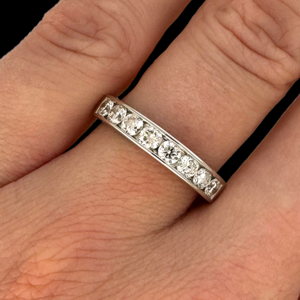 BAGUE DEMI-TOUR OR BLANC 8 DIAMANTS – Image 4