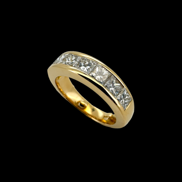 BAGUE DEMI-TOUR EN OR JAUNE 750 ET DIAMANTS – Image 2