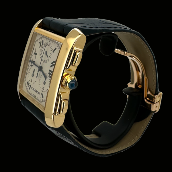 CARTIER TANK FRANÇAISE CHRONOGRAPHE GRAND MODELE QUARTZ EN OR JAUNE 750 – Image 2