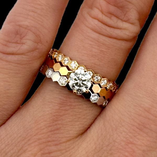 BAGUE CHAUMET BEE MY LOVE OR ROSE, BLANC ET DIAMANTS – Image 4
