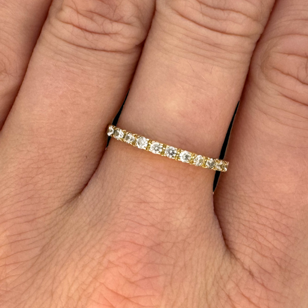 BAGUE DEMI-TOUR EN OR JAUNE 750 ET DIAMANTS – Image 4