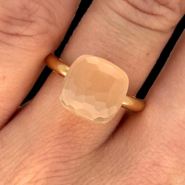 BAGUE POMELLATO "NUDO" OR ROSE 750 ET QUARTZ ROSE – Image 4