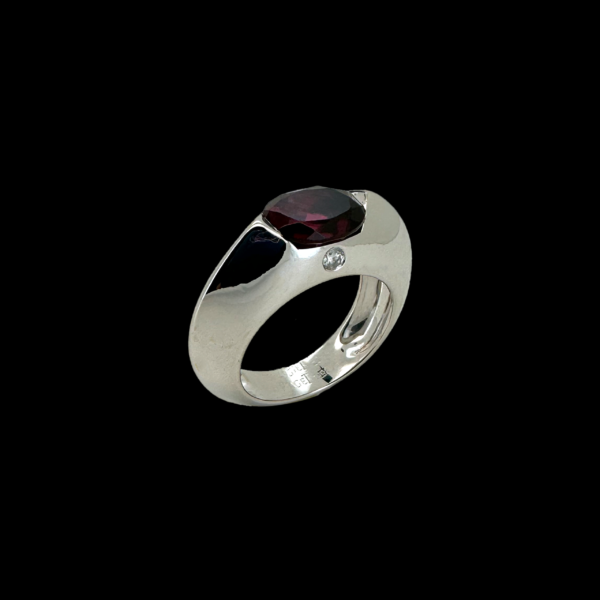 BAGUE PIAGET EN OR GRIS RHODOLITE ET DIAMANT – Image 3