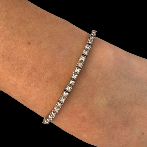 BRACELET TENNIS EN OR GRIS 750 DIAMANTS – Image 4