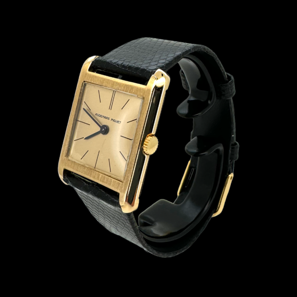 Montre Audemars Piguet Vintage Tank Normale En Or Jaune 750 – Image 2