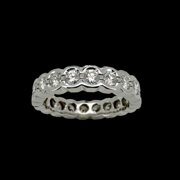 BAGUE TOUR COMPLET OR GRIS 18 CARATS DIAMANTS
