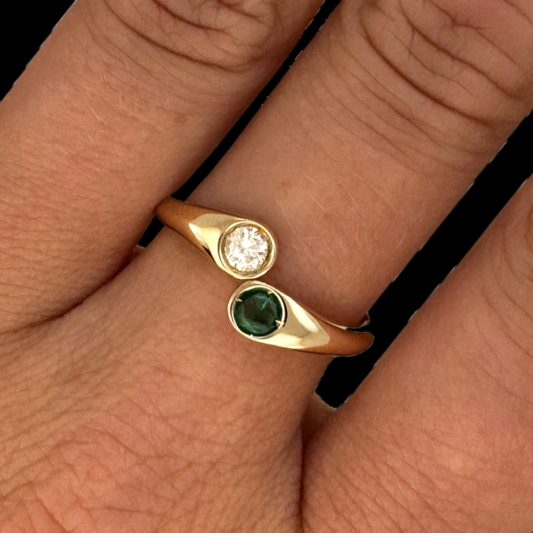 BAGUE TOI & MOI OR JAUNE 750 DIAMANT ÉMERAUDE – Image 4