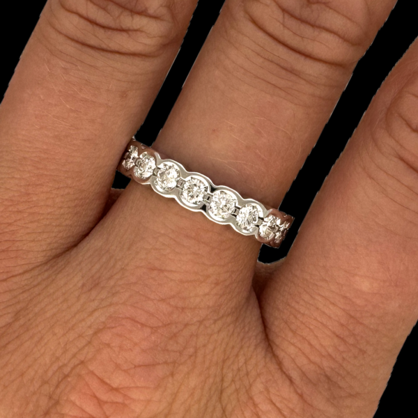 BAGUE TOUR COMPLET OR GRIS 18 CARATS DIAMANTS – Image 4