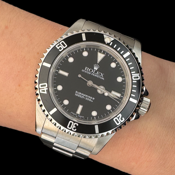 ROLEX SUBMARINER NO DATE NOIR ET ACIER – Image 4