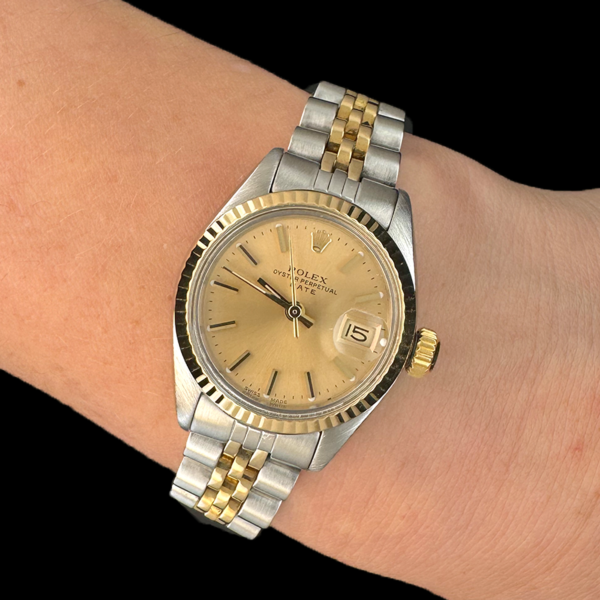 MONTRE ROLEX LADY-DATE OR JAUNE ET ACIER – Image 4