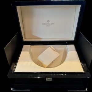 MONTRE BOÎTE PATEK PHILIPPE AVEC REMONTOIR INTEGRE