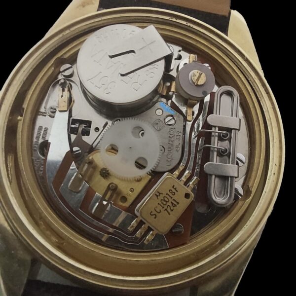 MONTRE JAEGER LECOULTRE MASTER QUARTZ OR JAUNE 750 REF.23303-21 – Image 5