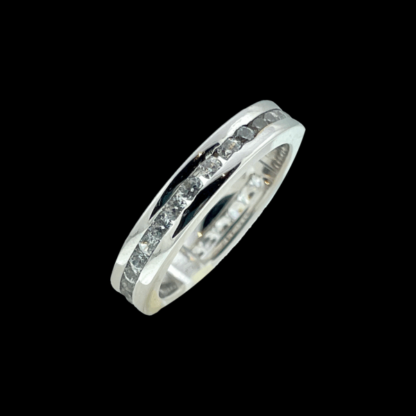 BAGUE TOUR COMPLET EN OR GRIS 750 DIAMANTS – Image 2