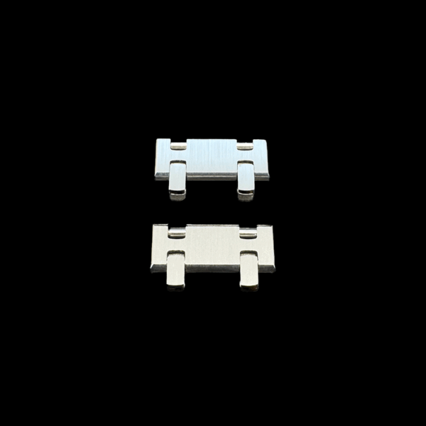 MAILLONS AUDEMARS PIGUET ROYAL OAK OR GRIS 750
