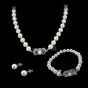 PARURE MIKIMITO PERLES DE CULTURE AKOYA OR BLANC 750